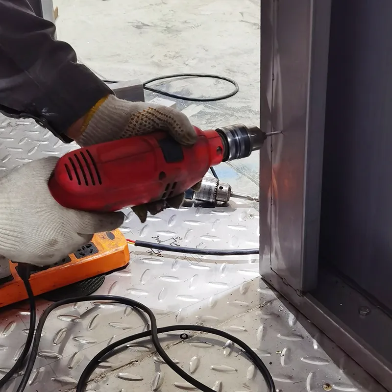Dịch Vụ Lắp Đặt và Đào Tạo